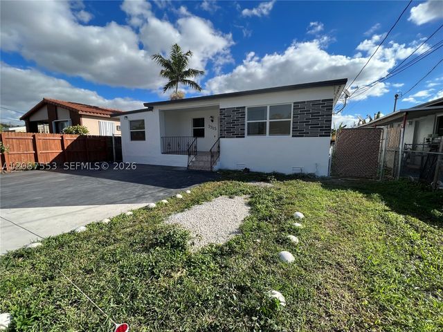 3315 SW 91st Ave, Miami, FL 33165