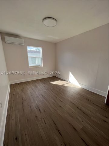 3315 SW 91st Ave, Miami, FL 33165