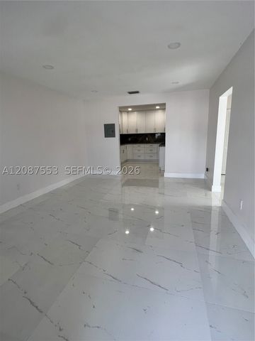 3315 SW 91st Ave, Miami, FL 33165