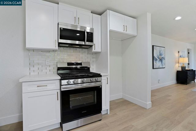196 N Bella Monte Ave, Bay Point, CA 94565