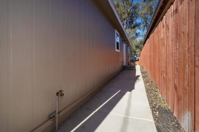 36752 Oleander Avenue, Lake Elsinore, CA 92532