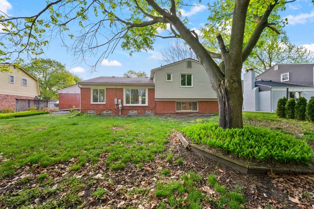 17447 Park Street, Livonia City, MI 48152