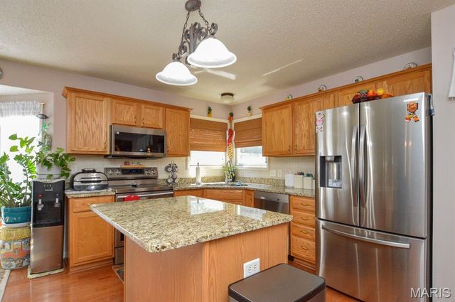 3567 Sky Hawk Drive, Shiloh, IL 62221