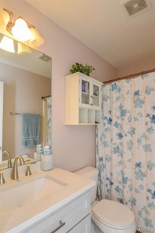 3567 Sky Hawk Drive, Shiloh, IL 62221