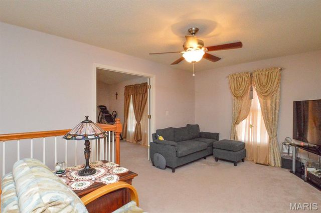 3567 Sky Hawk Drive, Shiloh, IL 62221