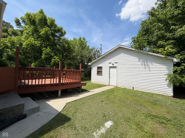 2105 Arrow Avenue, Anderson, IN 46016