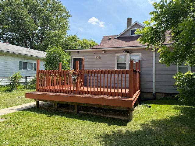 2105 Arrow Avenue, Anderson, IN 46016