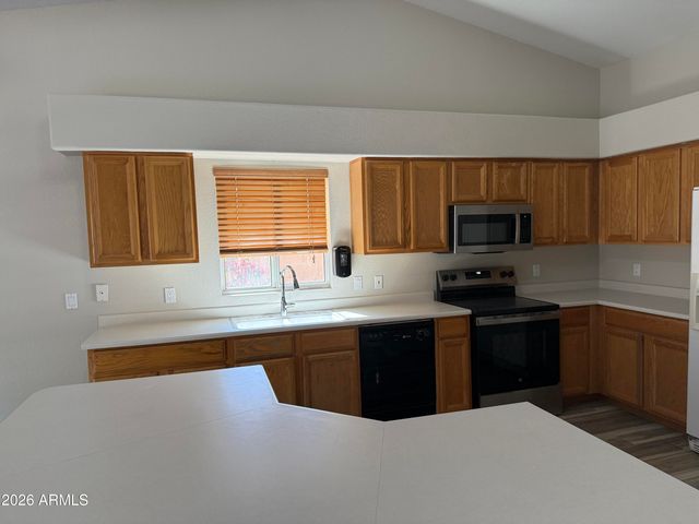 1369 S Monterey Street, Gilbert, AZ 85233