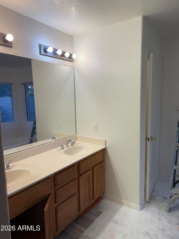 1369 S Monterey Street, Gilbert, AZ 85233