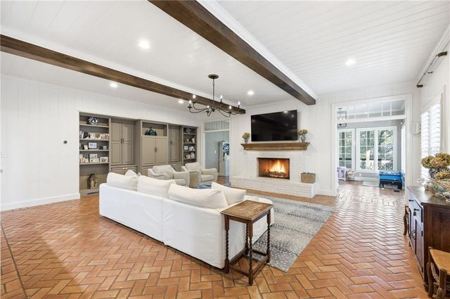 798 Cherokee Road, Gainesville, GA 30501