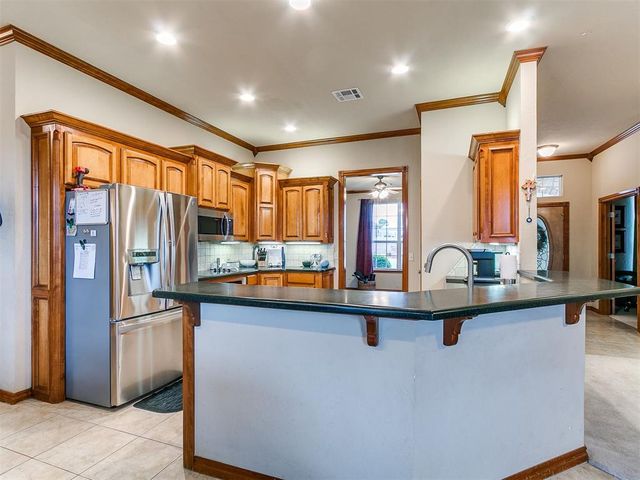 726 Silver Tree Drive, Choctaw, OK 73020