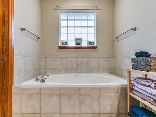 726 Silver Tree Drive, Choctaw, OK 73020