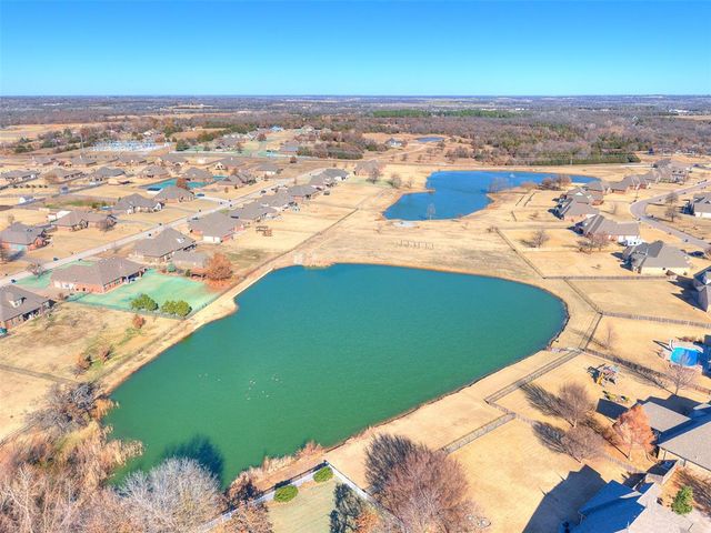 726 Silver Tree Drive, Choctaw, OK 73020