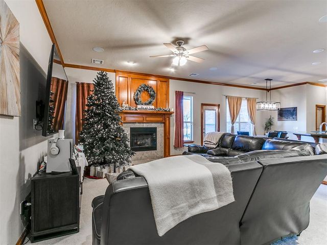 726 Silver Tree Drive, Choctaw, OK 73020