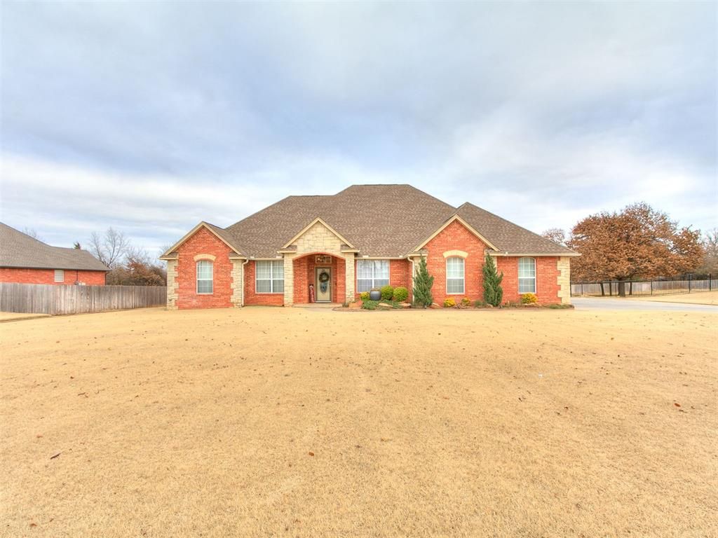 726 Silver Tree Drive, Choctaw, OK 73020