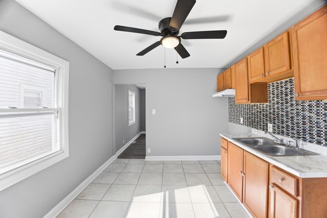 313 Dallas Street, Gary, IN 46406