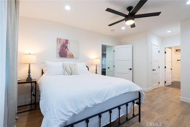 135 N Vendome Street, Los Angeles, CA 90026