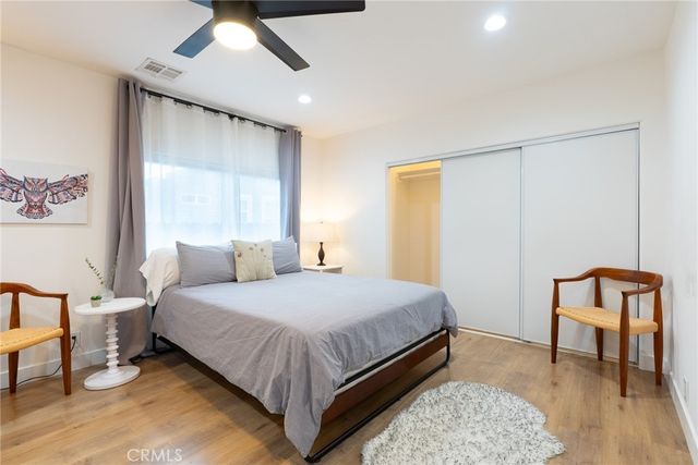 135 N Vendome Street, Los Angeles, CA 90026