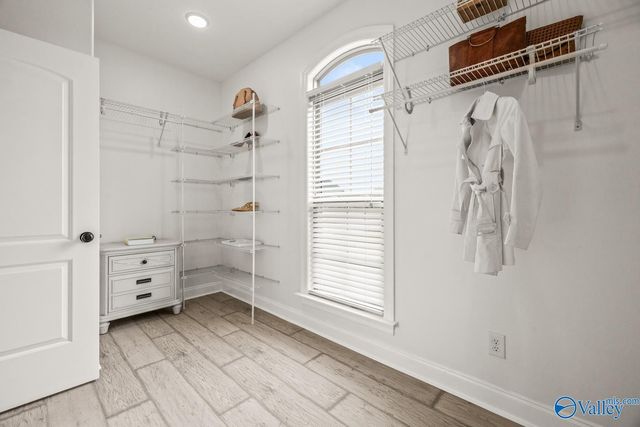 371 Spencer Lakes Drive, Meridianville, AL 35759