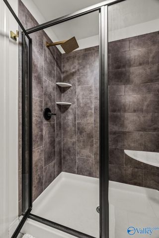 371 Spencer Lakes Drive, Meridianville, AL 35759