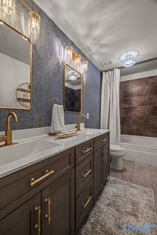 371 Spencer Lakes Drive, Meridianville, AL 35759