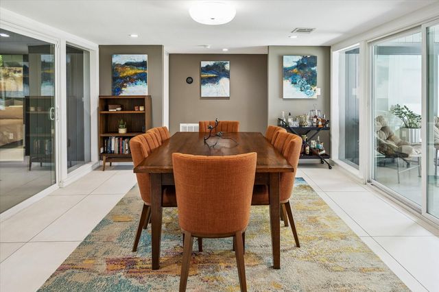 9769 Oak Point Drive, Houston, TX 77055