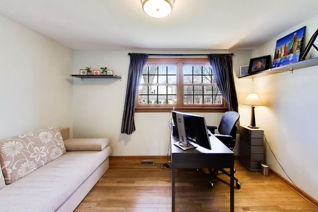 1531 S Princeton Avenue, Arlington Heights, IL 60005