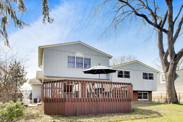 1531 S Princeton Avenue, Arlington Heights, IL 60005