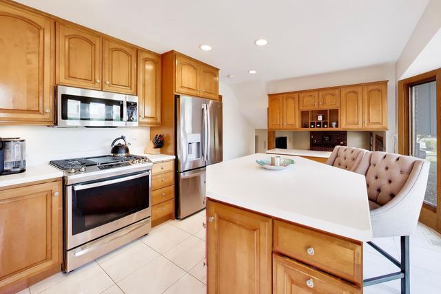 1531 S Princeton Avenue, Arlington Heights, IL 60005