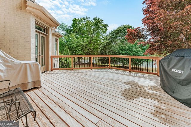 1020 Lake Pointe Drive, Watkinsville, GA 30677