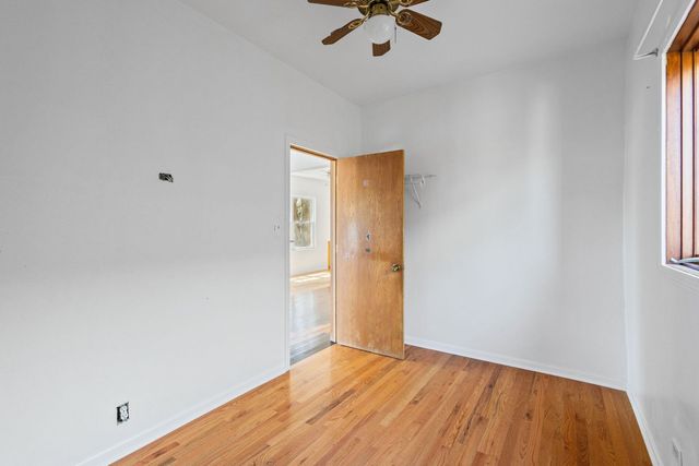 5230 S Lockwood Avenue, Chicago, IL 60638