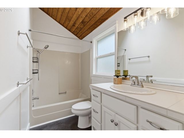 3801 Nw 134TH Cir, Vancouver, WA 98685