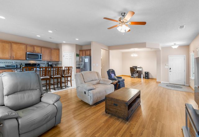 309 Valle Alto Drive NE, Rio Rancho, NM 87124