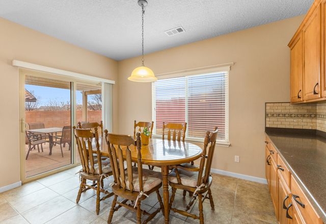 309 Valle Alto Drive NE, Rio Rancho, NM 87124