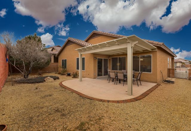 309 Valle Alto Drive NE, Rio Rancho, NM 87124