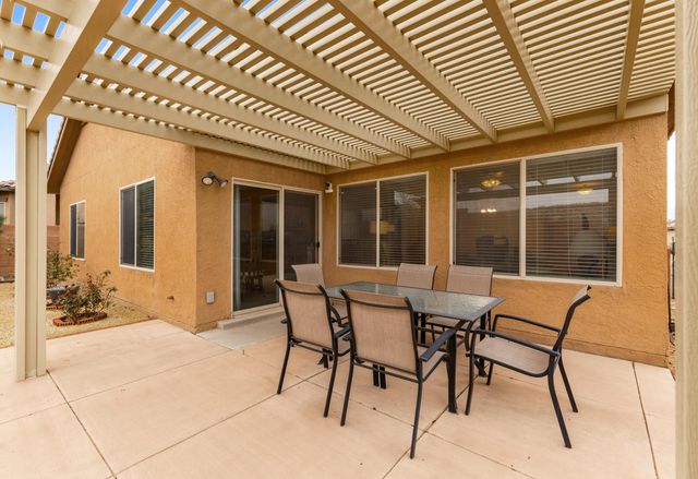 309 Valle Alto Drive NE, Rio Rancho, NM 87124