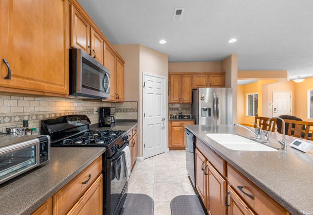 309 Valle Alto Drive NE, Rio Rancho, NM 87124