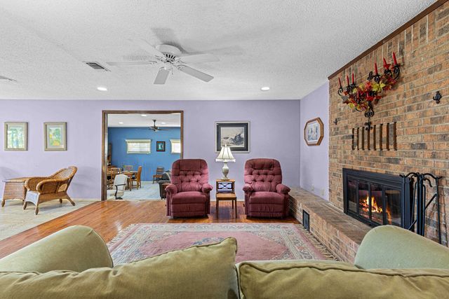 709 Tahiti Drive, Jefferson, TX 75657