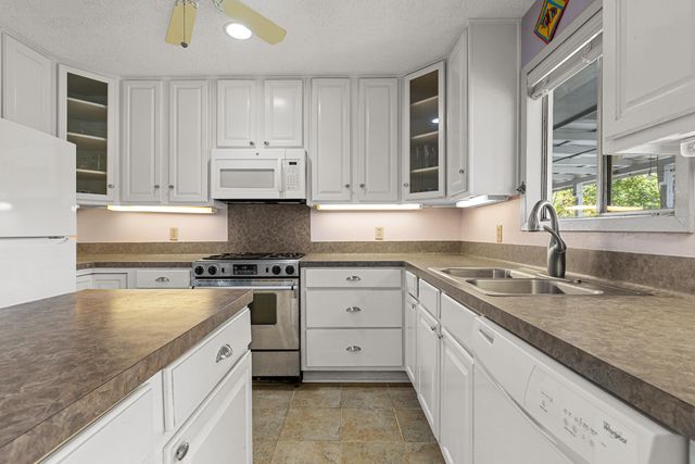 709 Tahiti Drive, Jefferson, TX 75657