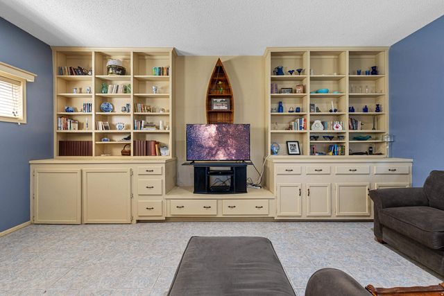 709 Tahiti Drive, Jefferson, TX 75657