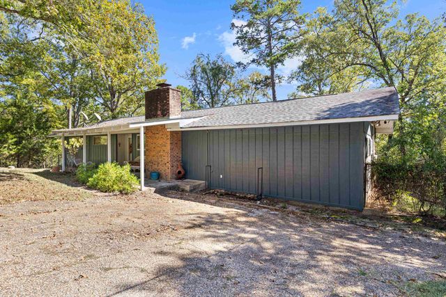 709 Tahiti Drive, Jefferson, TX 75657