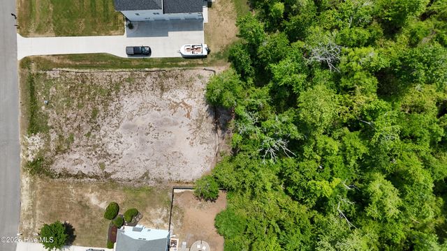 208 River Oats Court, Holly Ridge, NC 28445