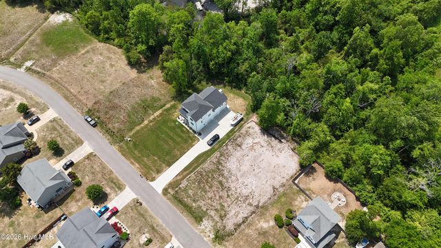 208 River Oats Court, Holly Ridge, NC 28445
