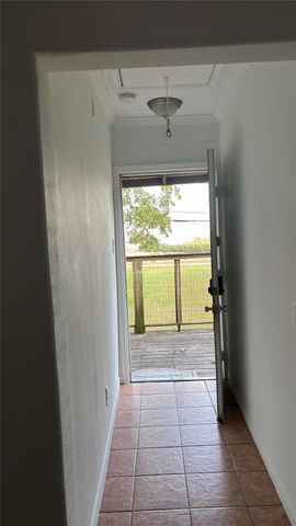 4911 Oleander Street B, Pasadena, TX 77586