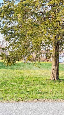 7516 W 140th Place, Cedar Lake, IN 46303