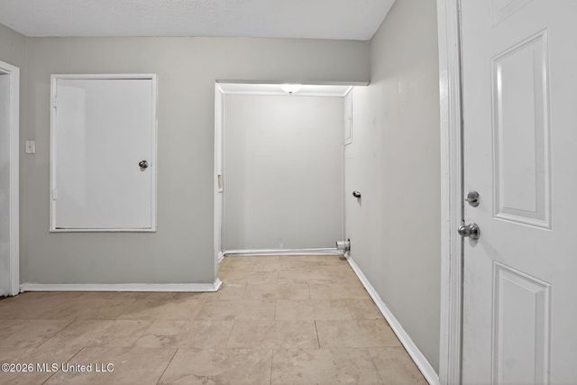 5559 Queen Mary Lane, Jackson, MS 39209