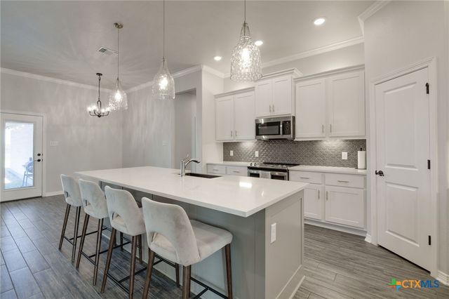 5507 Hollow Loop, Salado, TX 76571