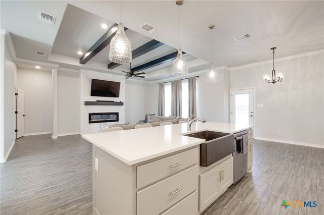 5507 Hollow Loop, Salado, TX 76571