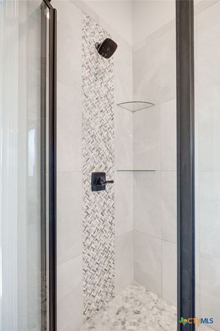 5507 Hollow Loop, Salado, TX 76571