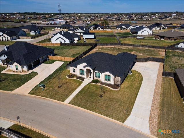 5507 Hollow Loop, Salado, TX 76571